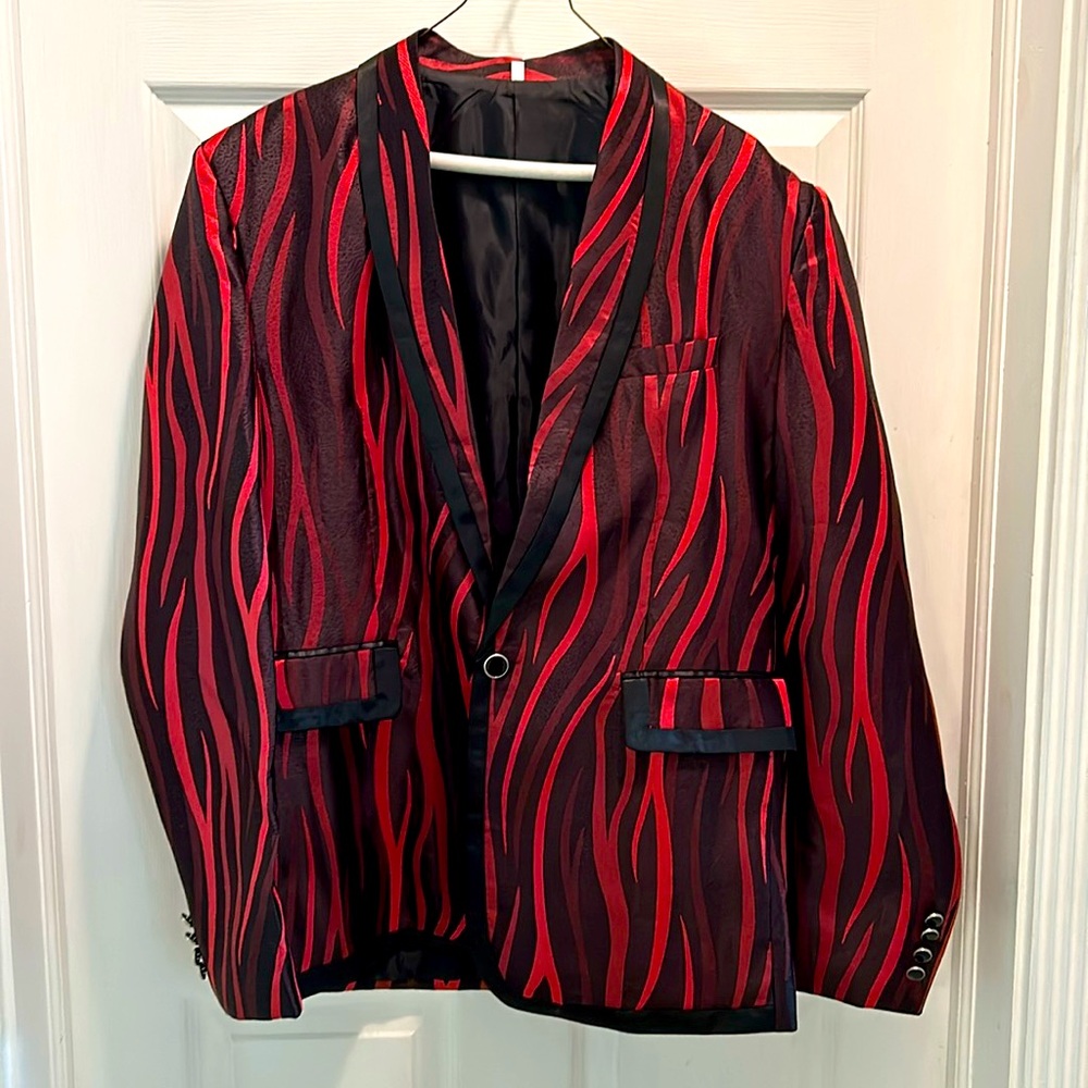 Men’s sport coat.